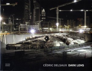 Couverture du livre Dark Lens - de Cedric Delsaux