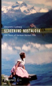 Couverture du livre Screening Nostalgia - de Alexandra Ludewig