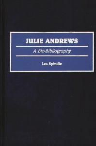 Couverture du livre Julie Andrews - de Les&nbsp;Spindle