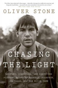 Couverture du livre Chasing The Light - de Oliver Stone
