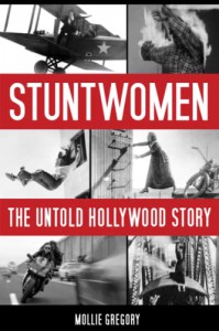Couverture du livre Stuntwomen - de Mollie Gregory